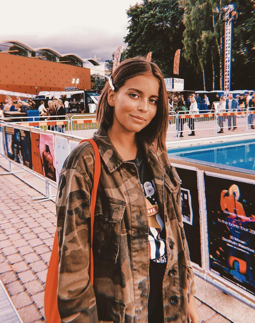 Nicole Falciani pluggar spanska i Marbella Nicole Falciani pluggar spanska i Marbella